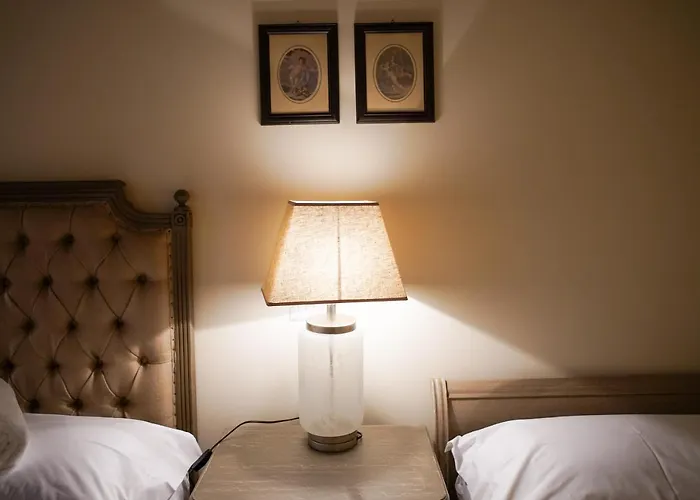 Farmház Parco Di Montebello