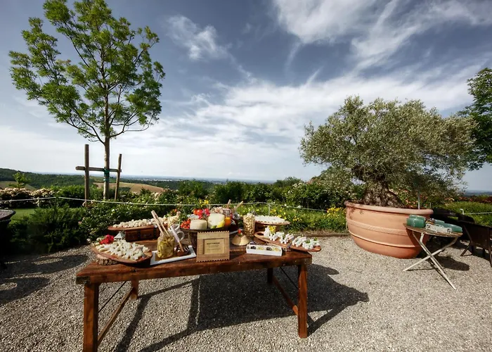 Farmház Parco Di Montebello