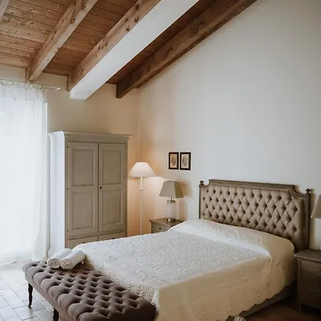 Farm stay Parco Di Montebello