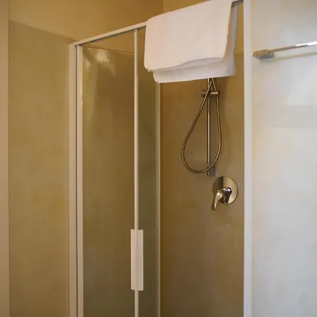 Parco Di Montebello בית חווה *