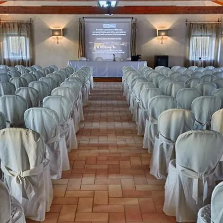 בית חווה Parco Di Montebello *