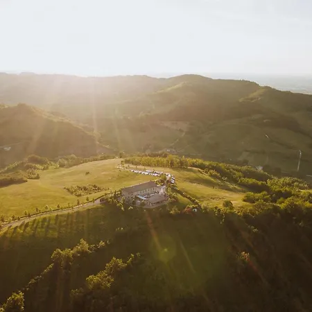 Parco Di Montebello בית חווה *