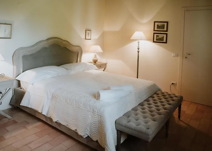 Lantgård Parco Di Montebello Quattro Castella