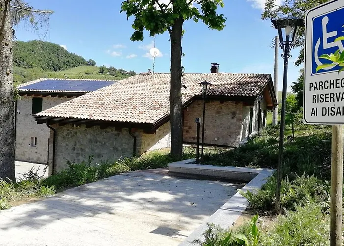 Parco Di Montebello Alojamento de Turismo Rural