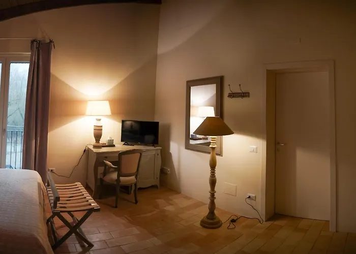 Parco Di Montebello Lantgård