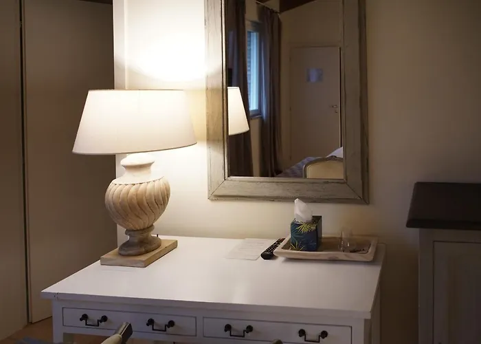 Lantgård Parco Di Montebello Quattro Castella