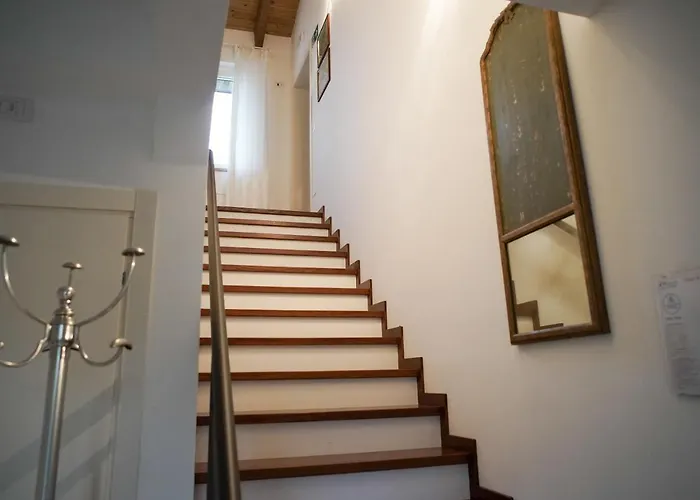 Lantgård Parco Di Montebello Quattro Castella